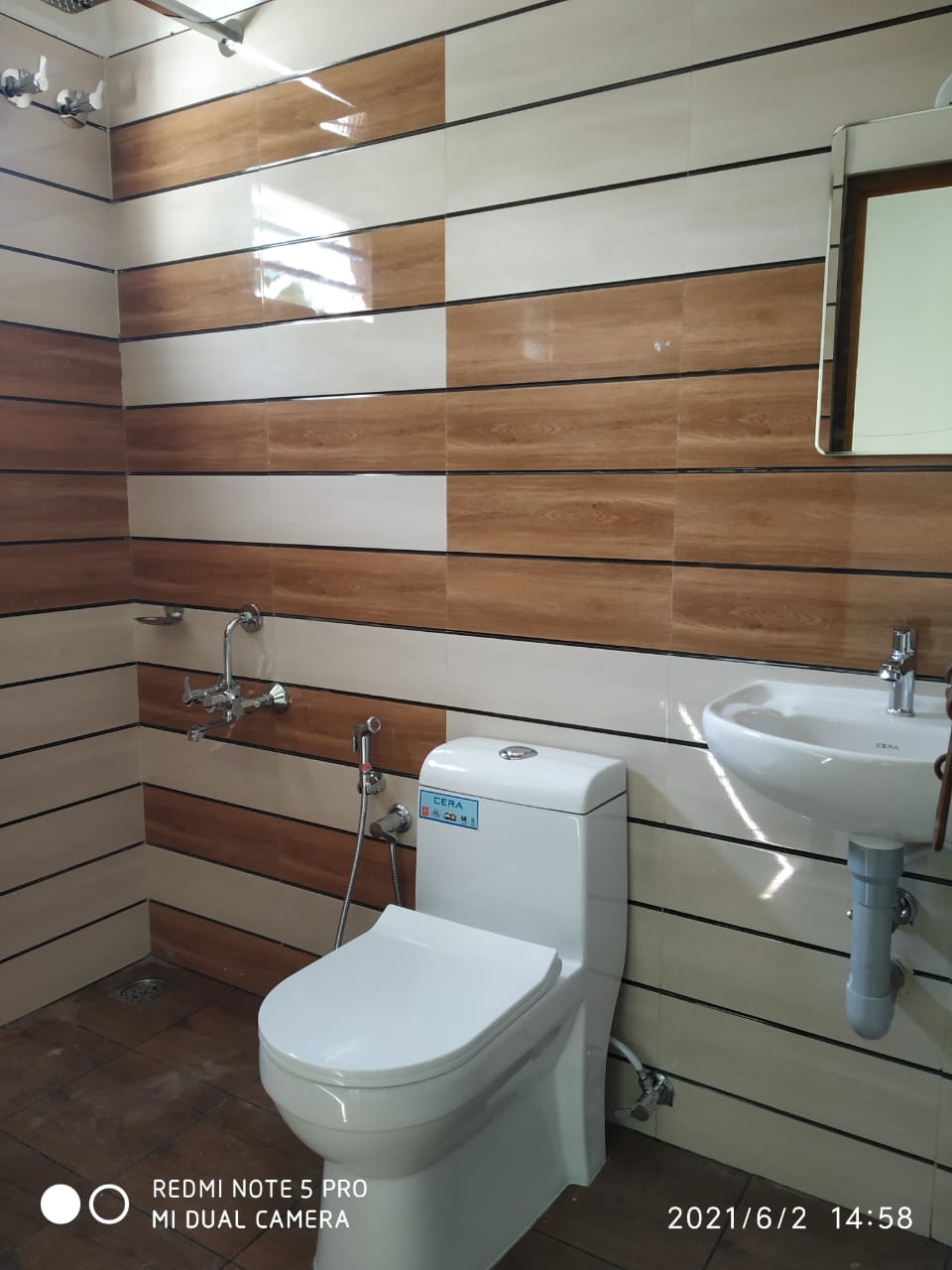 Modern 3BHK Semi-Furnished Villa for Sale in Udayamperoor - Image 3